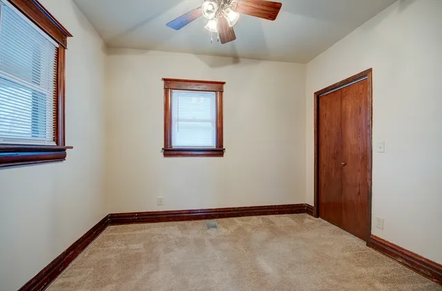 $1,600 | 811 John Street, Joliet, IL 60435