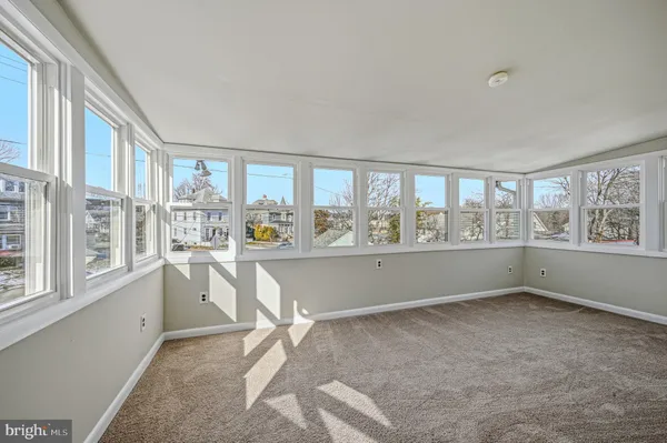 $279,000 | 205 North Maryland Avenue, Wilmington, DE 19804
