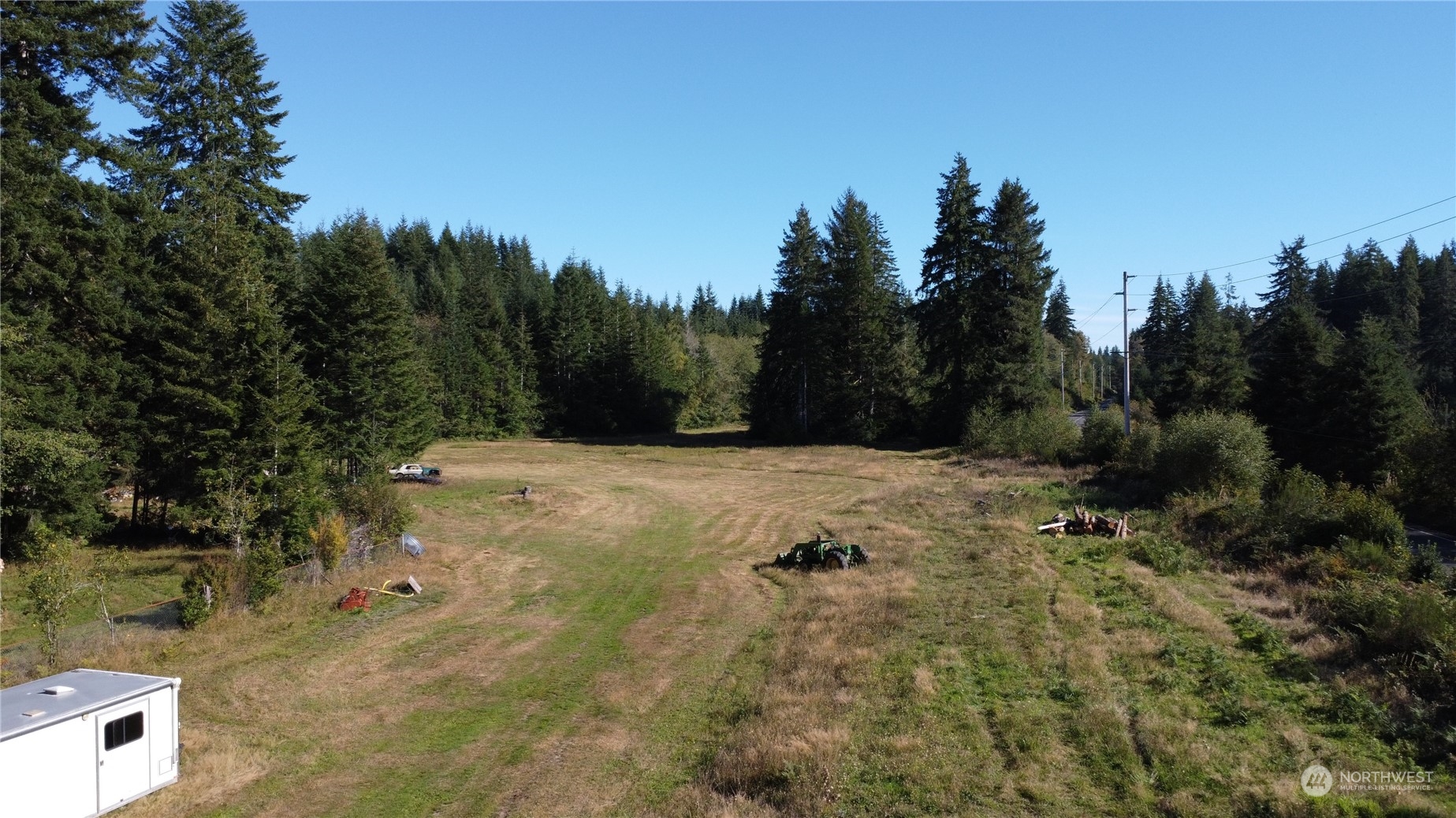 3190 East Hoquiam Road Hoquiam, WA 98550 - Photo 22 of 28 a view of backyard and tree