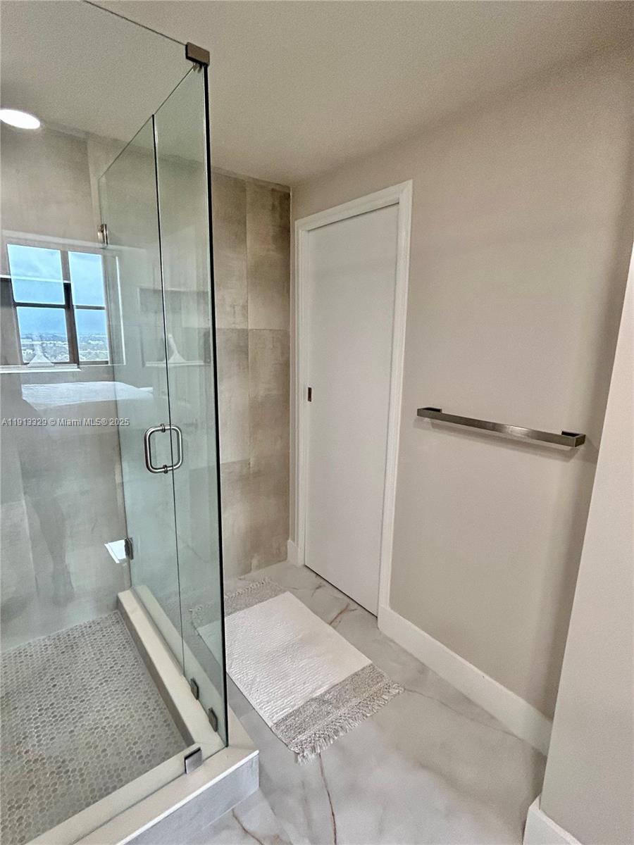 888 Douglas Road, Unit PH05 Coral Gables, FL 33134 - Photo 12 of 22