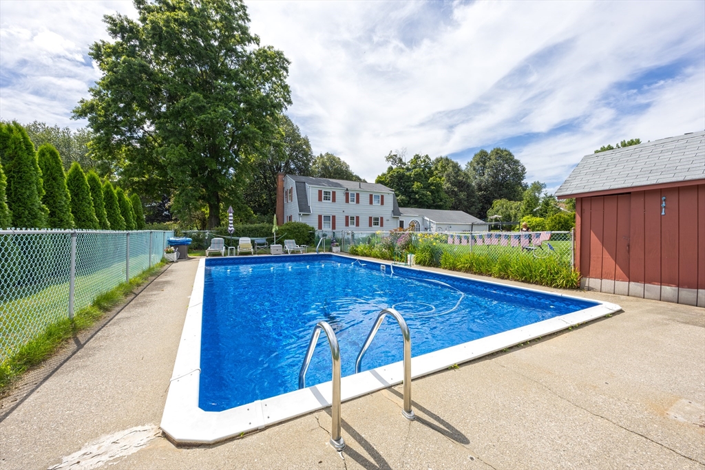 12 Doane Terrace South Hadley, MA 01075 - Photo 34 of 40