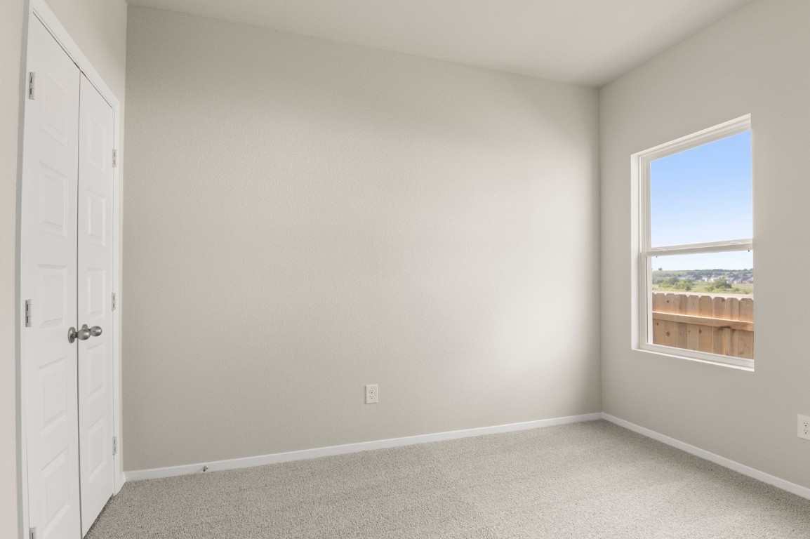 5409 Murano Cove Austin, TX 78747 - Photo 27 of 32 an empty room with a window