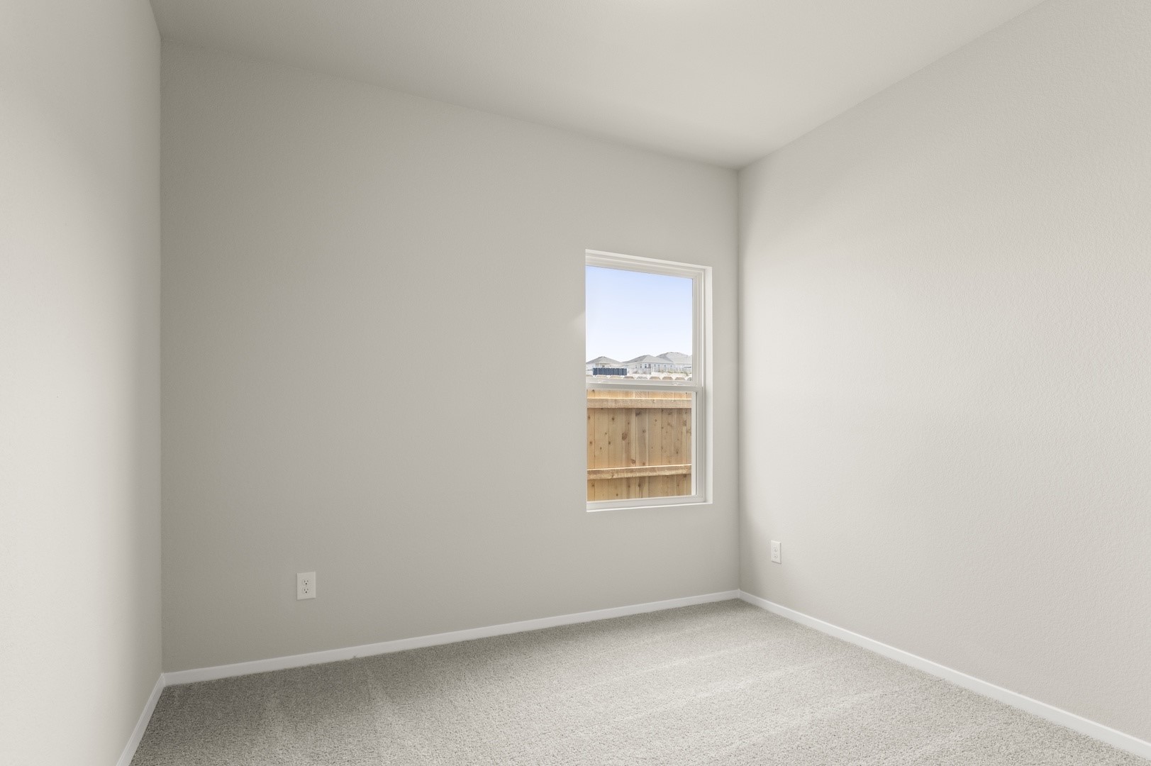 5409 Murano Cove Austin, TX 78747 - Photo 30 of 32 an empty room with a window