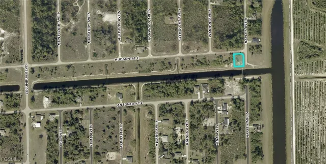 $18,900 | 1252 Hudson Street East, Lehigh Acres, FL 33974