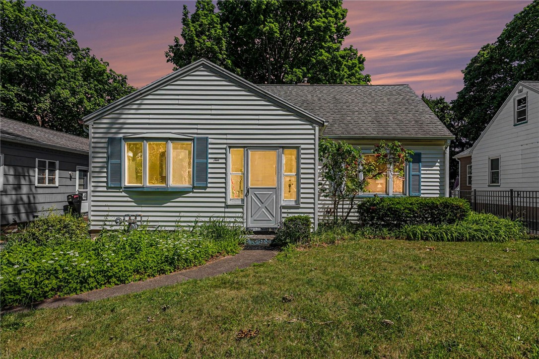 10 Heberton Road Irondequoit, NY 14622 - Photo 3 of 28