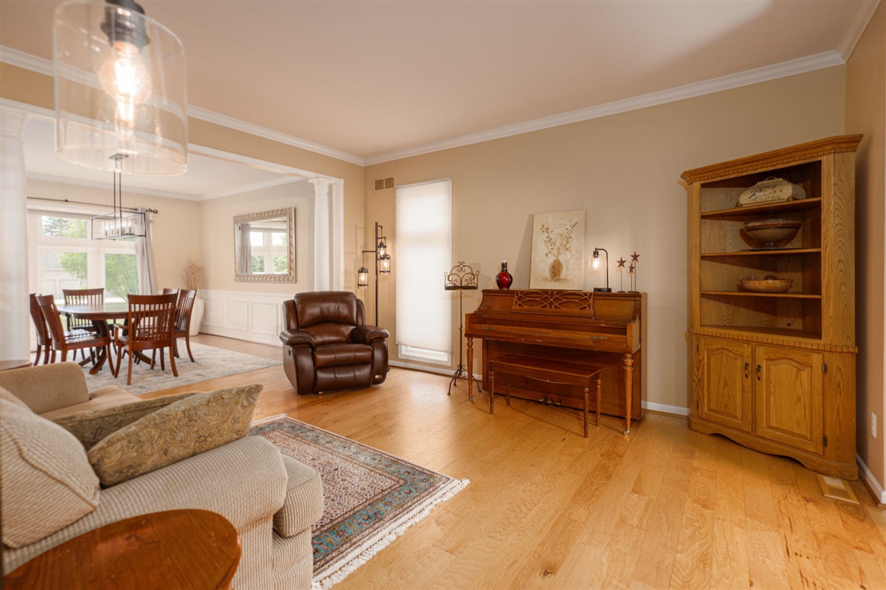 3801 Fawn Drive Rochester, MI 48306 - Photo 13 of 64