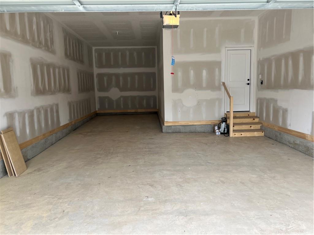 1136 Southwest Whitby Drive Lee's Summit, MO 64083 - Photo 19 of 22