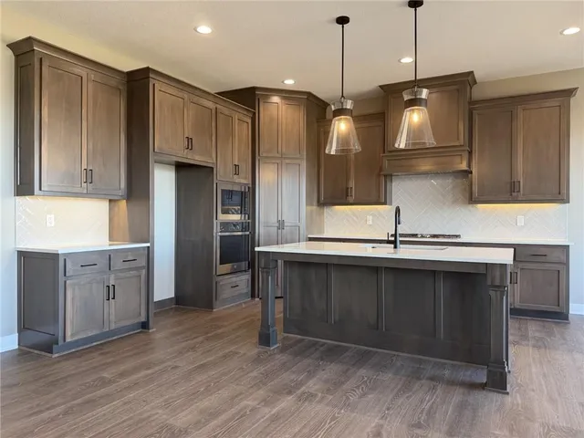 $575,000 | 1136 Southwest Whitby Drive, Lee's Summit, MO 64083