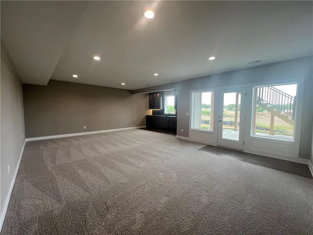 $595,000 | 1136 Southwest Whitby Drive, Lee's Summit, MO 64083