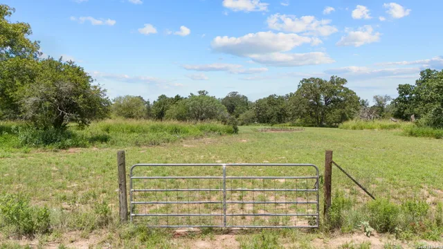 a view of a tennis court