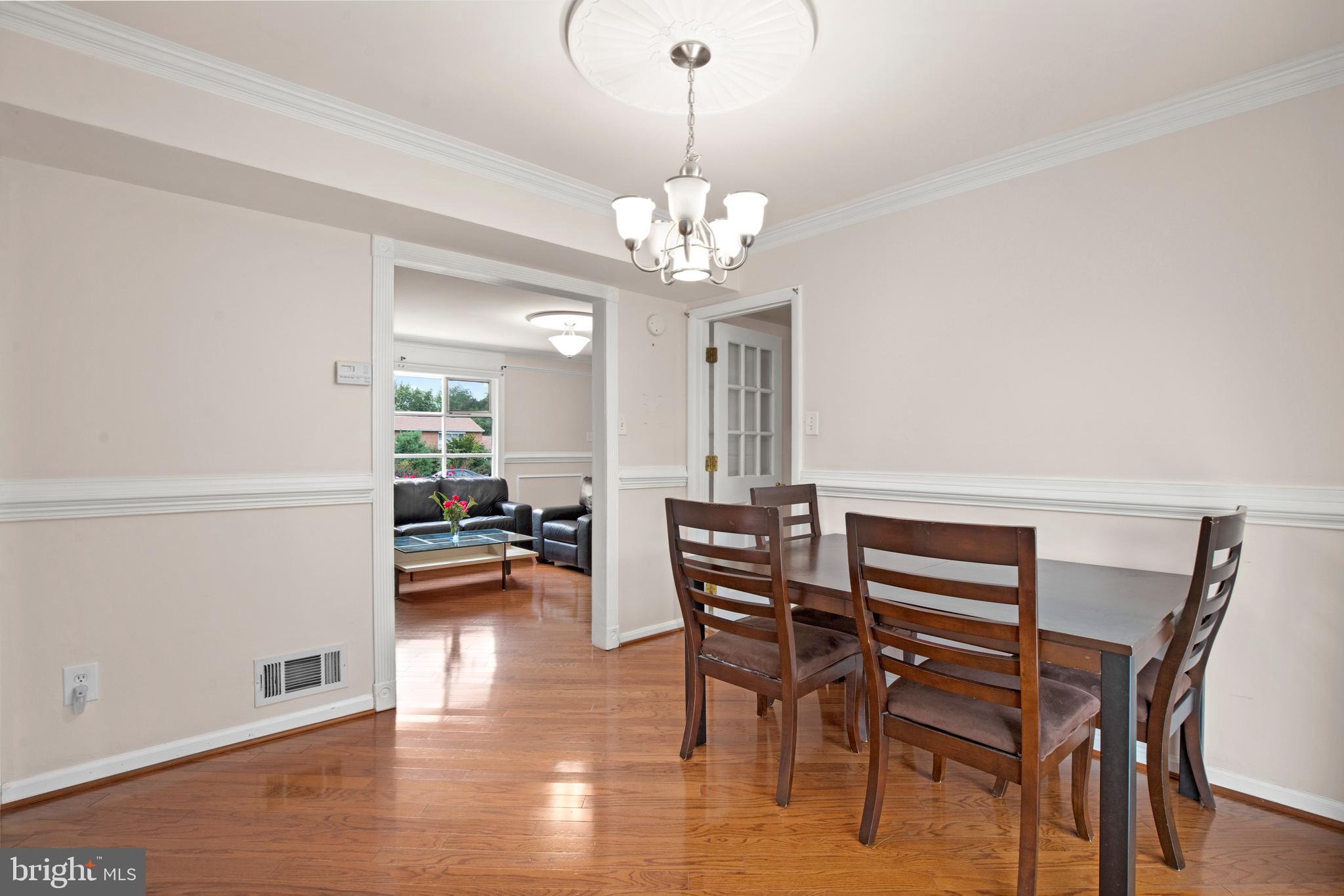 4109 Lees Corner Road Chantilly, VA 20151 - Photo 13 of 48 Dinning room