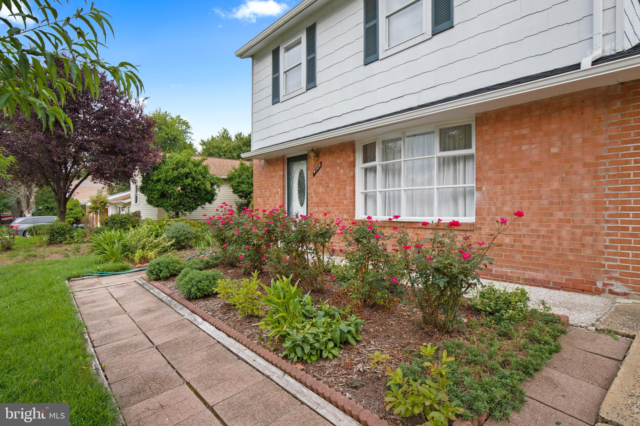 4109 Lees Corner Road Chantilly, VA 20151 - Photo 4 of 48 Gallery Image 4
