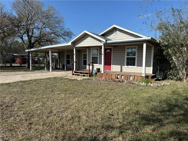 $138,000 | 408 West Ave C, Kingsville, TX 78363