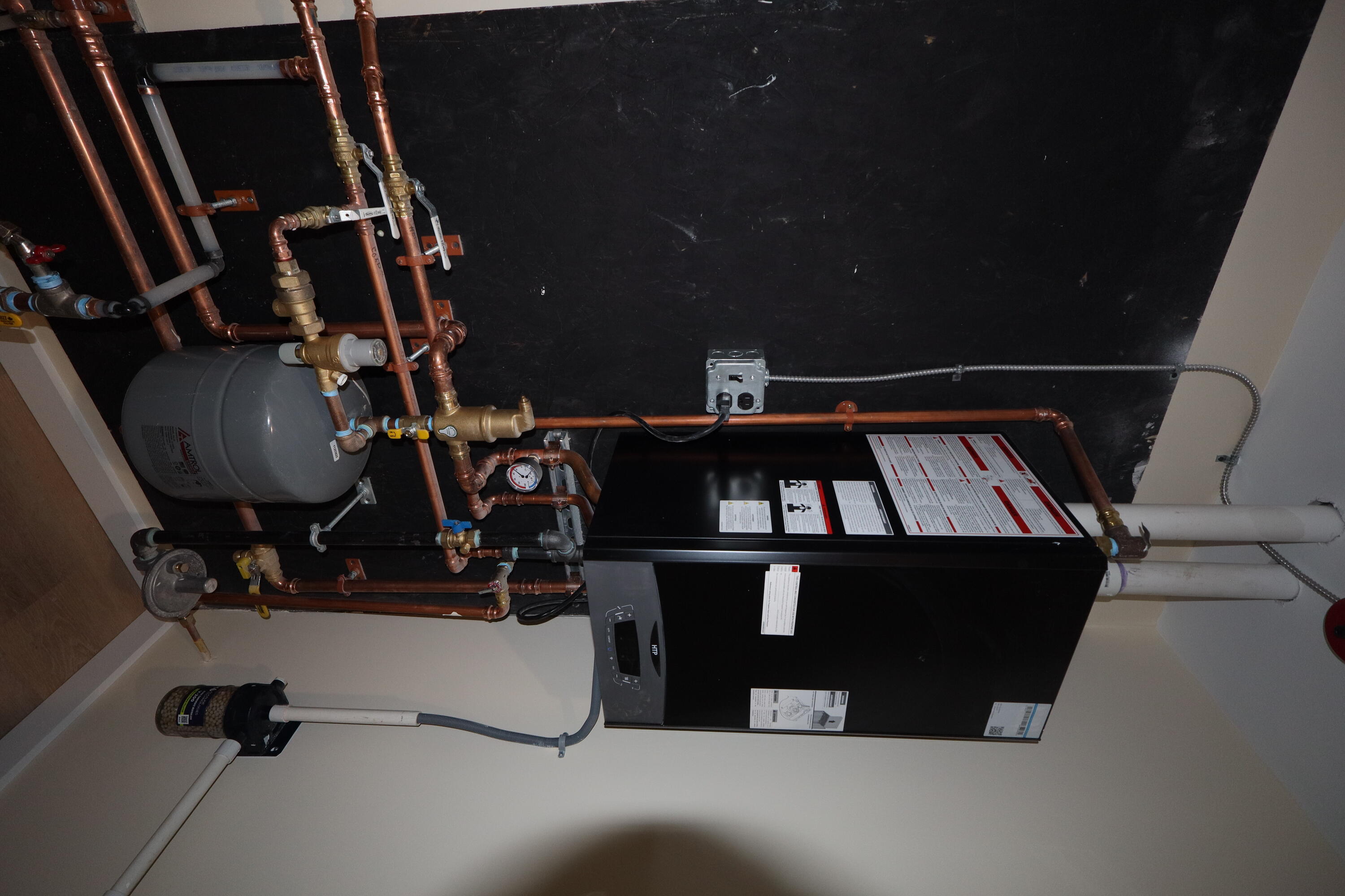 30 Lewis Street, Unit 4 Greenville, ME 04441 - Photo 14 of 14 IMG_1804