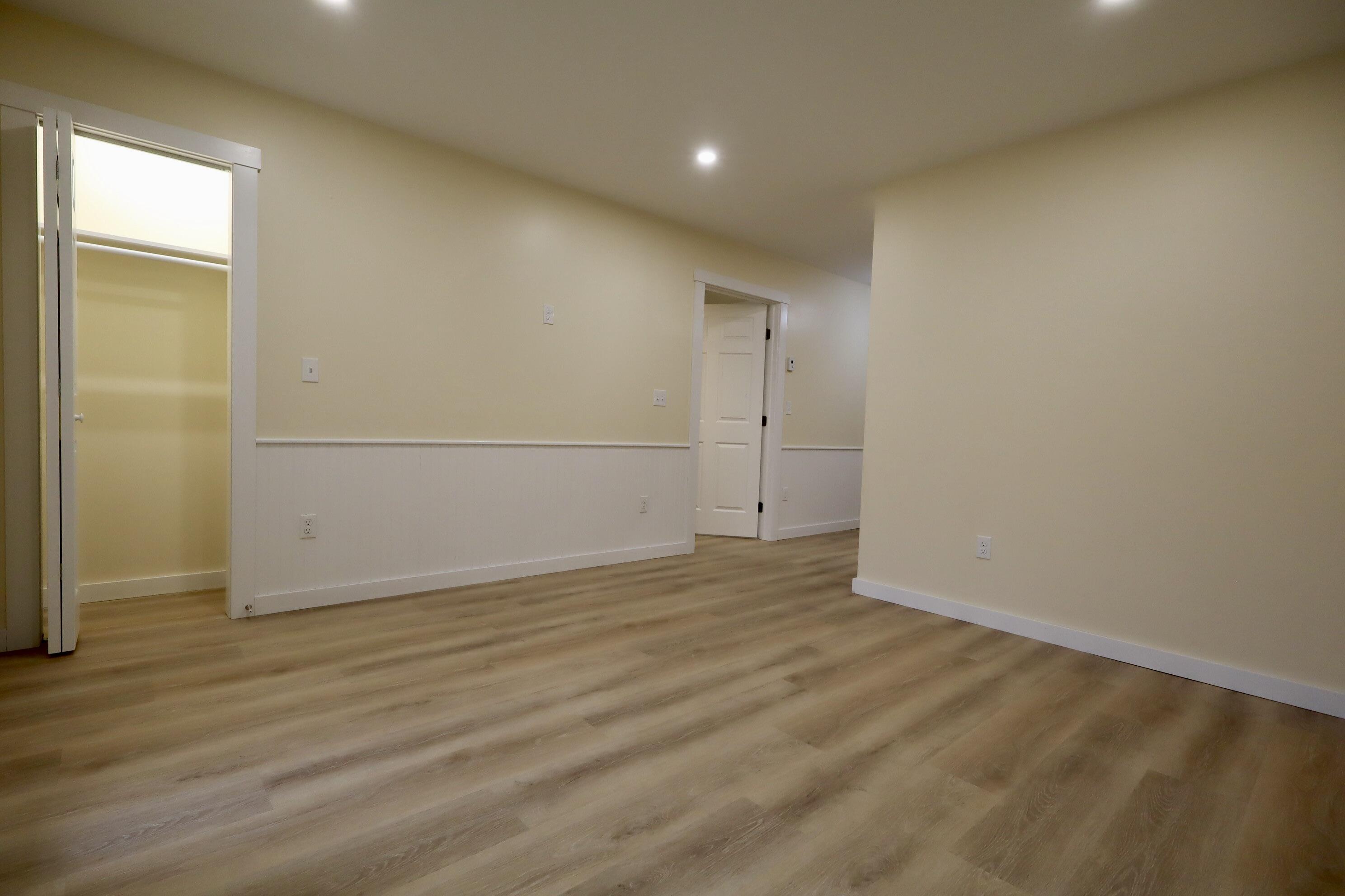 30 Lewis Street, Unit 4 Greenville, ME 04441 - Photo 5 of 14 IMG_1714