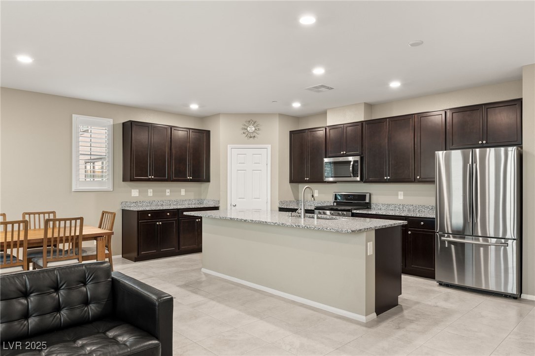 964 Midnight View Avenue Henderson, NV 89015 - Photo 7 of 50