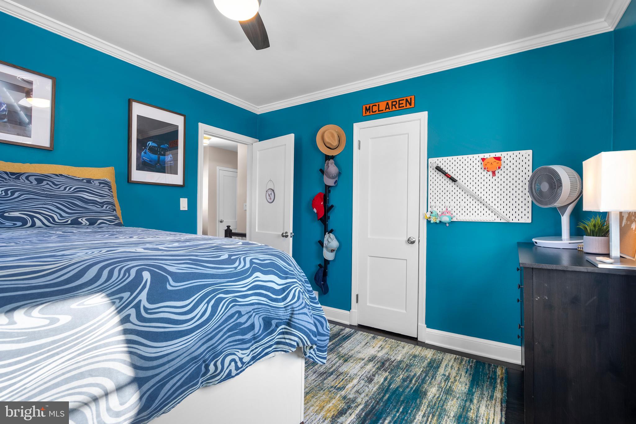 707 Forest Glen Road Silver Spring, MD 20901 - Photo 27 of 48 a bedroom with a bed and a window