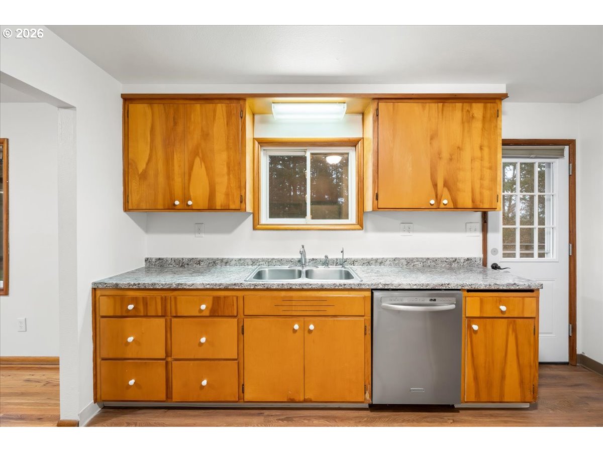 45777 Southwest Maple Lane Gaston, OR 97119 - Photo 19 of 48