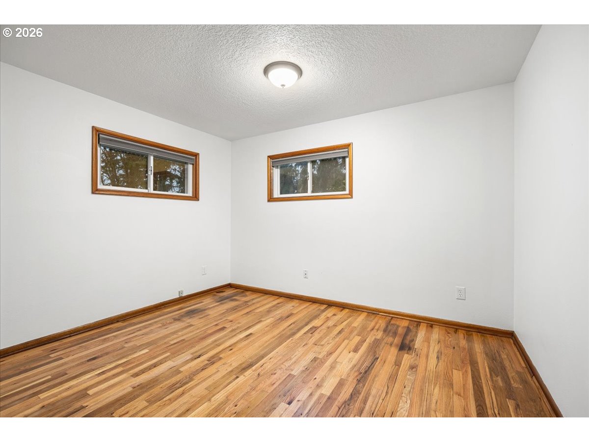 45777 Southwest Maple Lane Gaston, OR 97119 - Photo 29 of 48