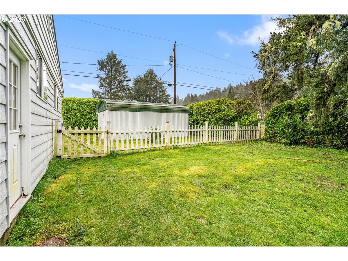 45777 Southwest Maple Lane Gaston, OR 97119 - Photo 35 of 48