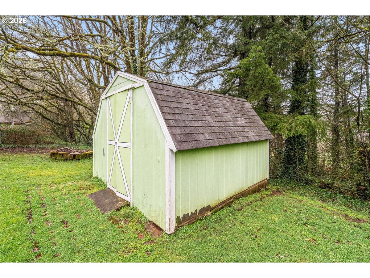 45777 Southwest Maple Lane Gaston, OR 97119 - Photo 41 of 48