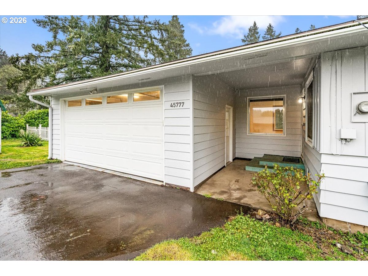 45777 Southwest Maple Lane Gaston, OR 97119 - Photo 5 of 48