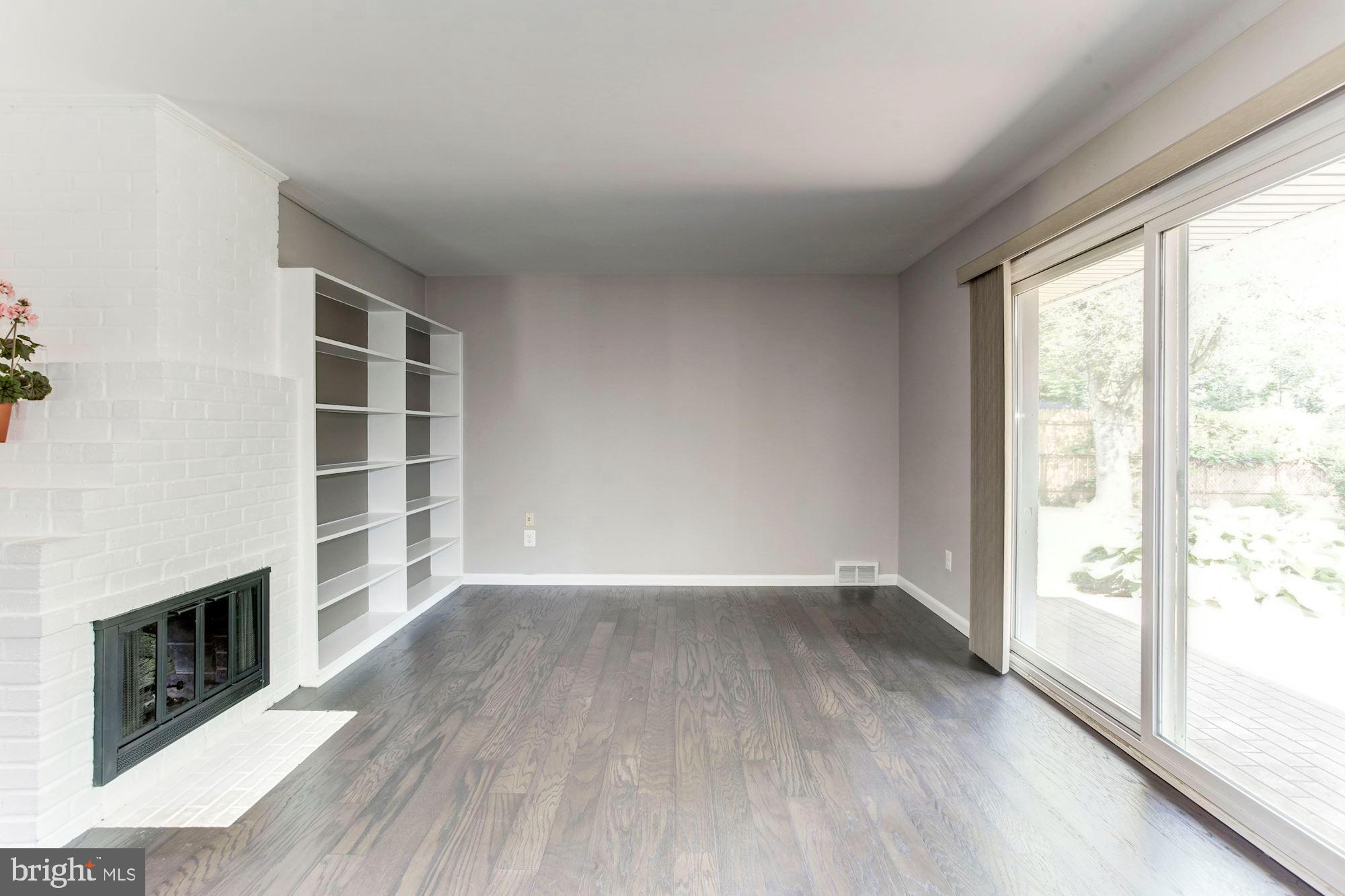 7414 Gresham Street Springfield, VA 22151 - Photo 9 of 31