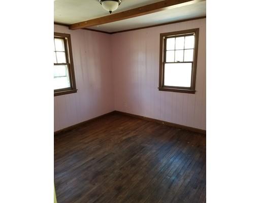 38 Tourigny Street Springfield, MA 01104 - Photo 11 of 15 Gallery Image 11