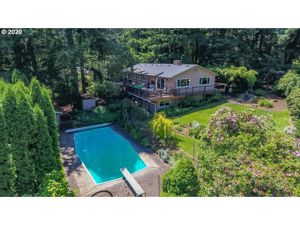 19462 Beutel Road Oregon City, OR 97045 - Photo 1 of 32 Gallery Image 1