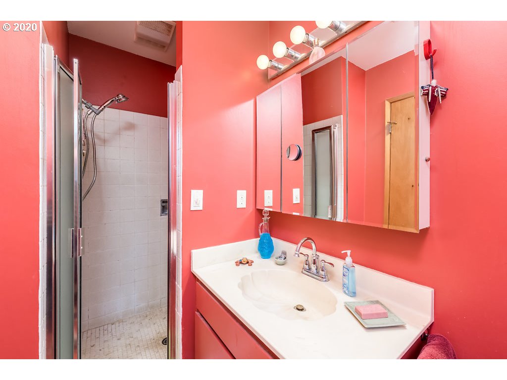 19462 Beutel Road Oregon City, OR 97045 - Photo 13 of 32 Gallery Image 13