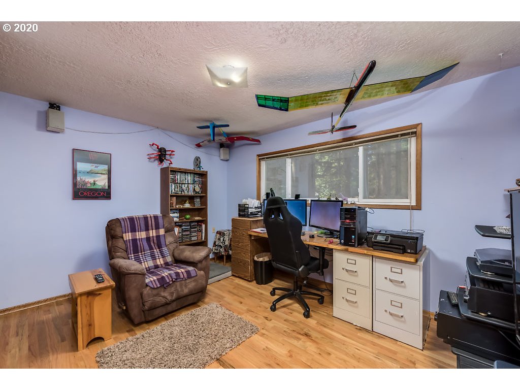 19462 Beutel Road Oregon City, OR 97045 - Photo 14 of 32 Gallery Image 14