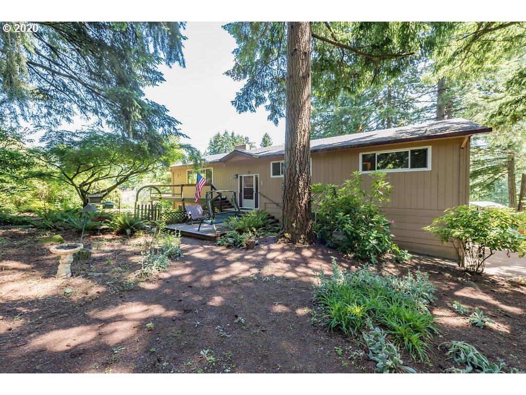 19462 Beutel Road Oregon City, OR 97045 - Photo 3 of 32 Gallery Image 3