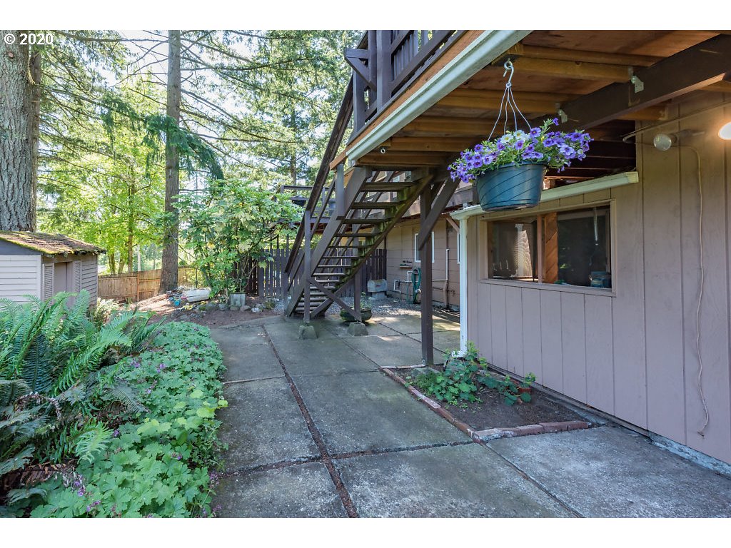 19462 Beutel Road Oregon City, OR 97045 - Photo 26 of 32 Gallery Image 26