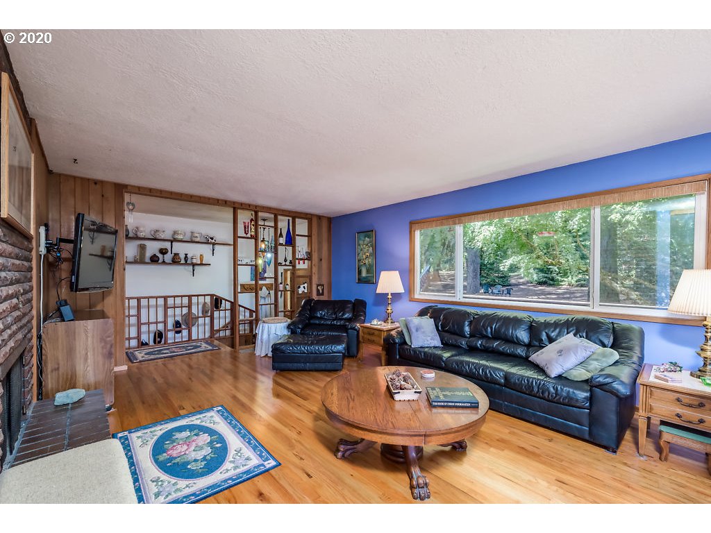 19462 Beutel Road Oregon City, OR 97045 - Photo 5 of 32 Gallery Image 5