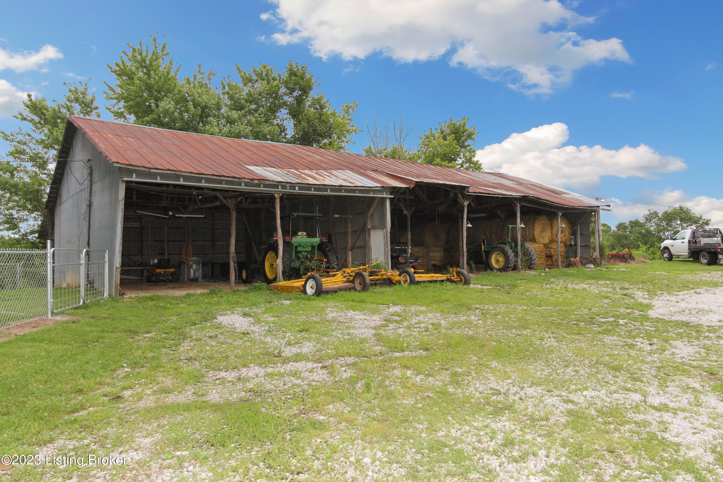 1068 Fairview Road Lawrenceburg, KY 40342 - Photo 42 of 71 Barn (2)