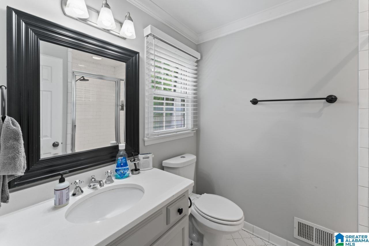1388 Al Seier Road Birmingham, AL 35226 - Photo 34 of 39