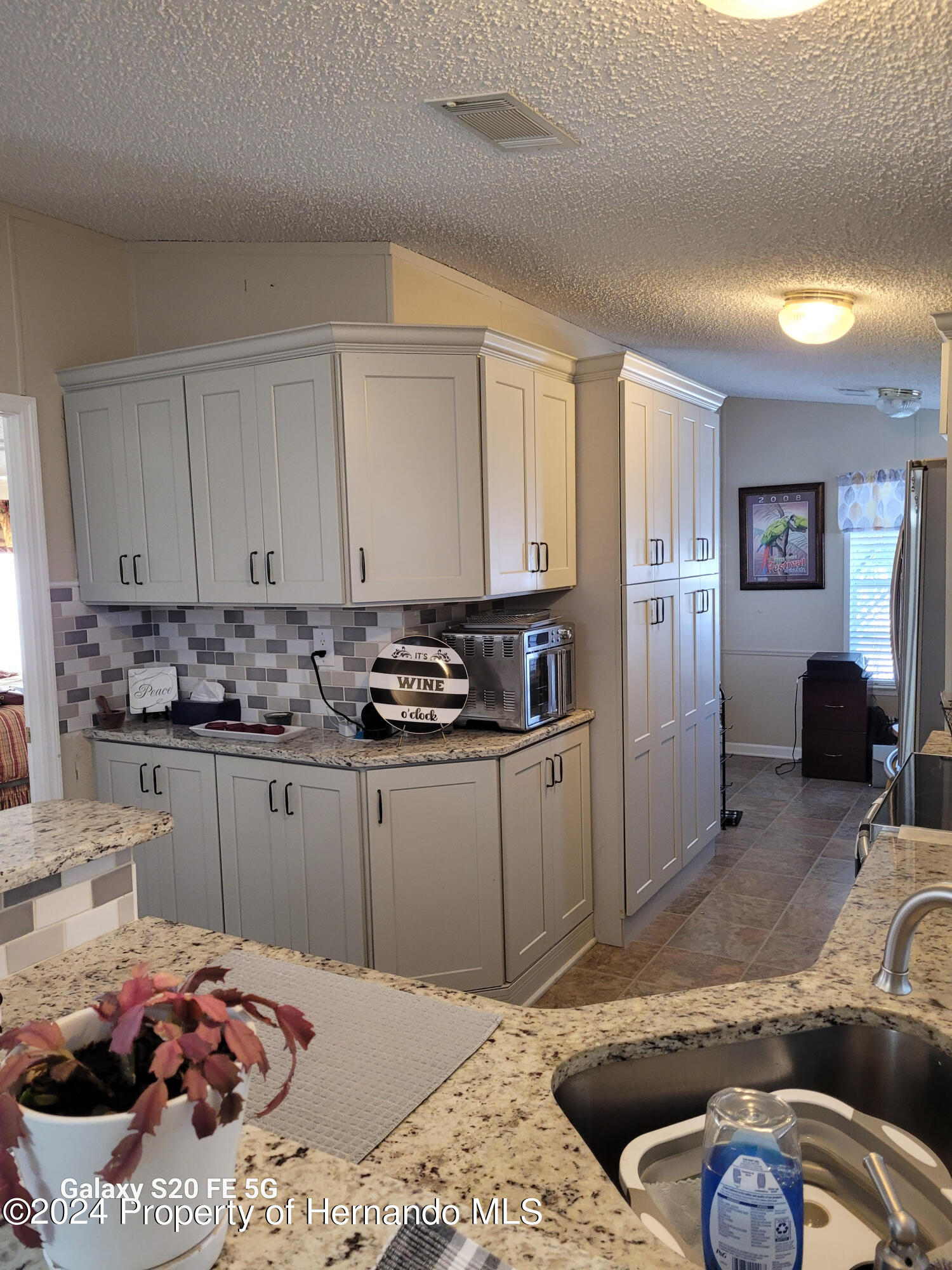 14902 Rialto Avenue Brooksville, FL 34613 - Photo 5 of 55 kitchen 9
