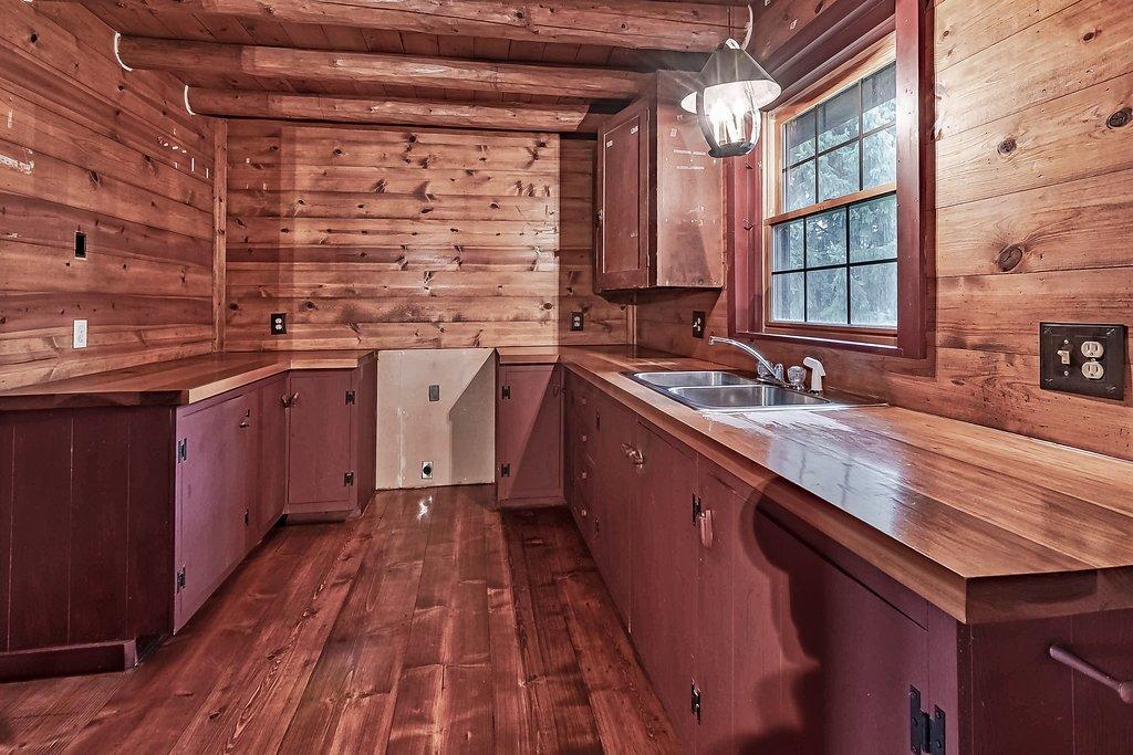 9138 Kinney Road Mount Vernon, OH 43050 - Photo 11 of 28 Gallery Image 11