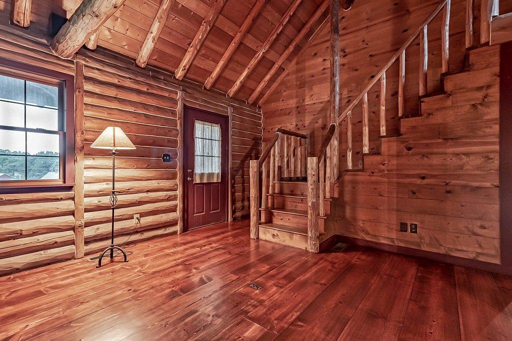 9138 Kinney Road Mount Vernon, OH 43050 - Photo 8 of 28 Gallery Image 8