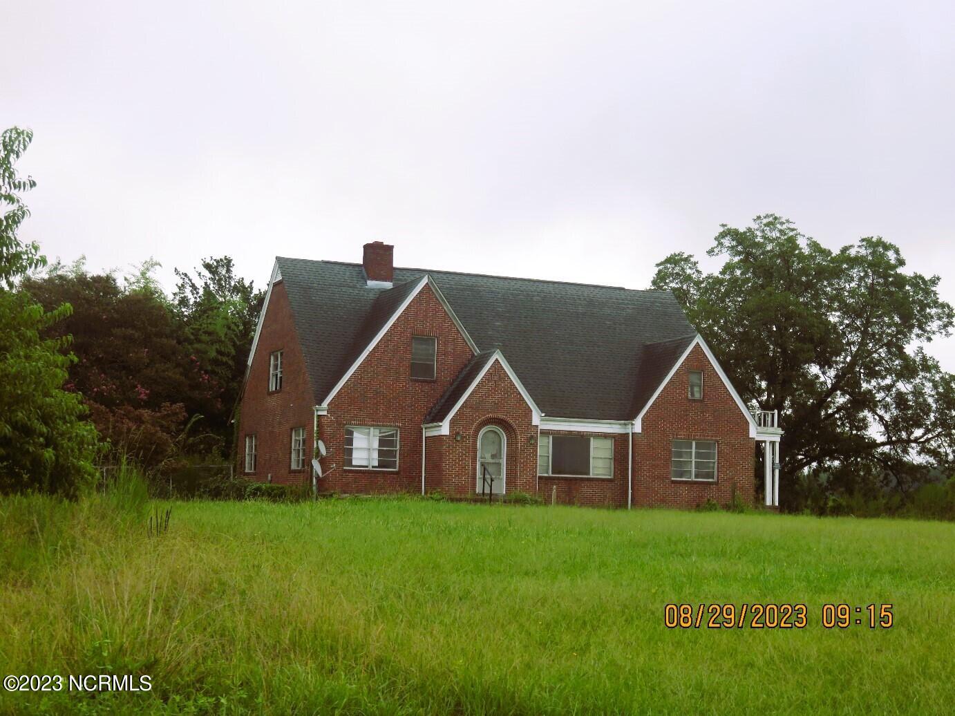 1522 Eden Church Road Snow Hill, NC 28580 - Photo 2 of 13 IMG_0012_1382x1037