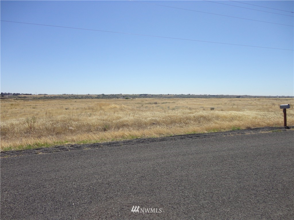 8 Rd H.8 Northeast Moses Lake, WA 98837 - Photo 5 of 8 Gallery Image 5