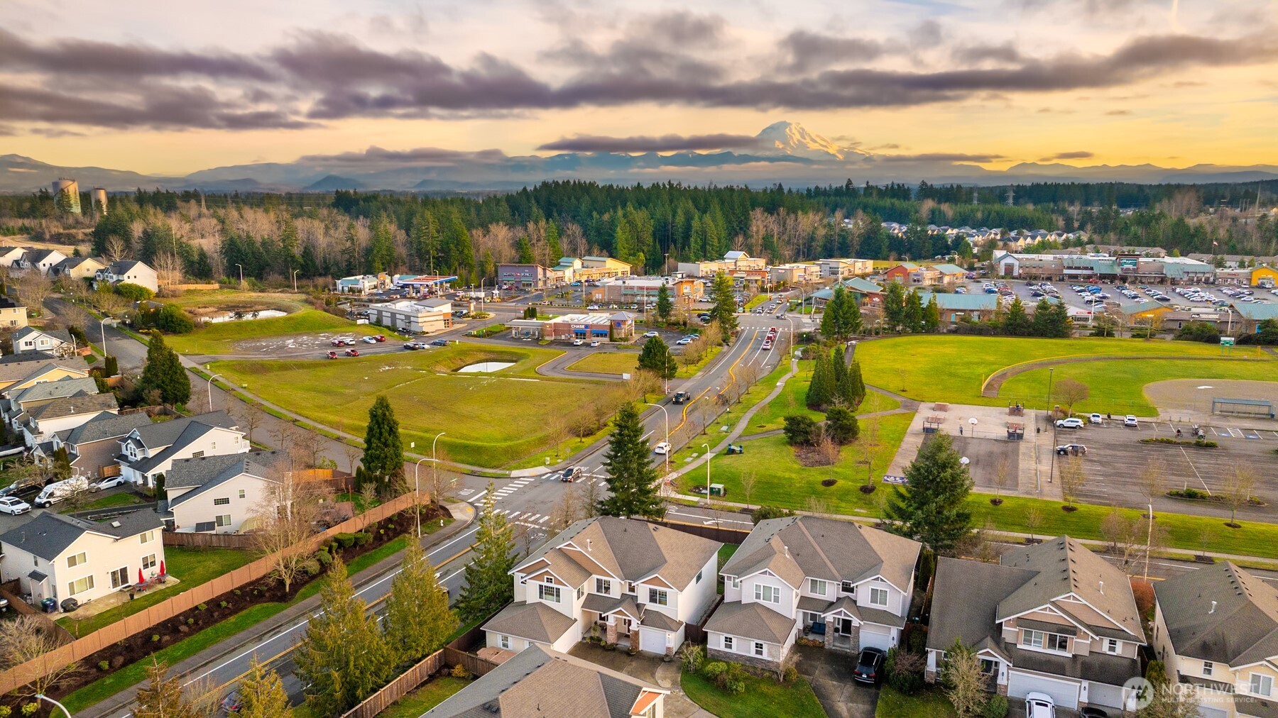 1306 68th Street Southeast Auburn, WA 98092 - Photo 37 of 39 a view of a lake with a city