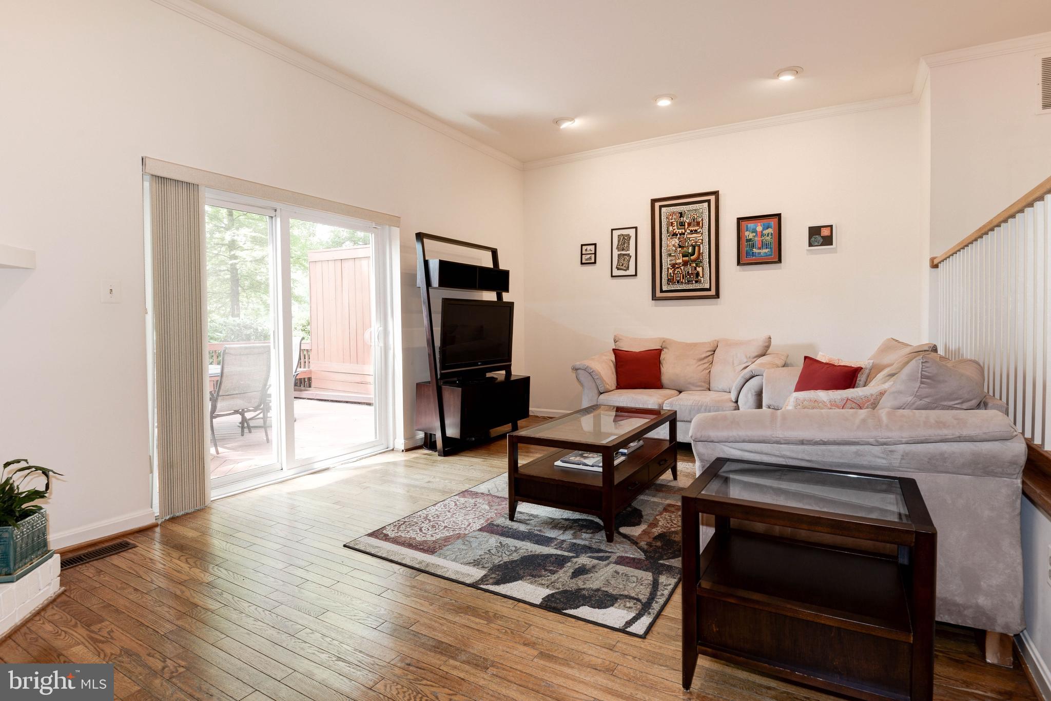 2080 Golf Course Drive Reston, VA 20191 - Photo 11 of 48