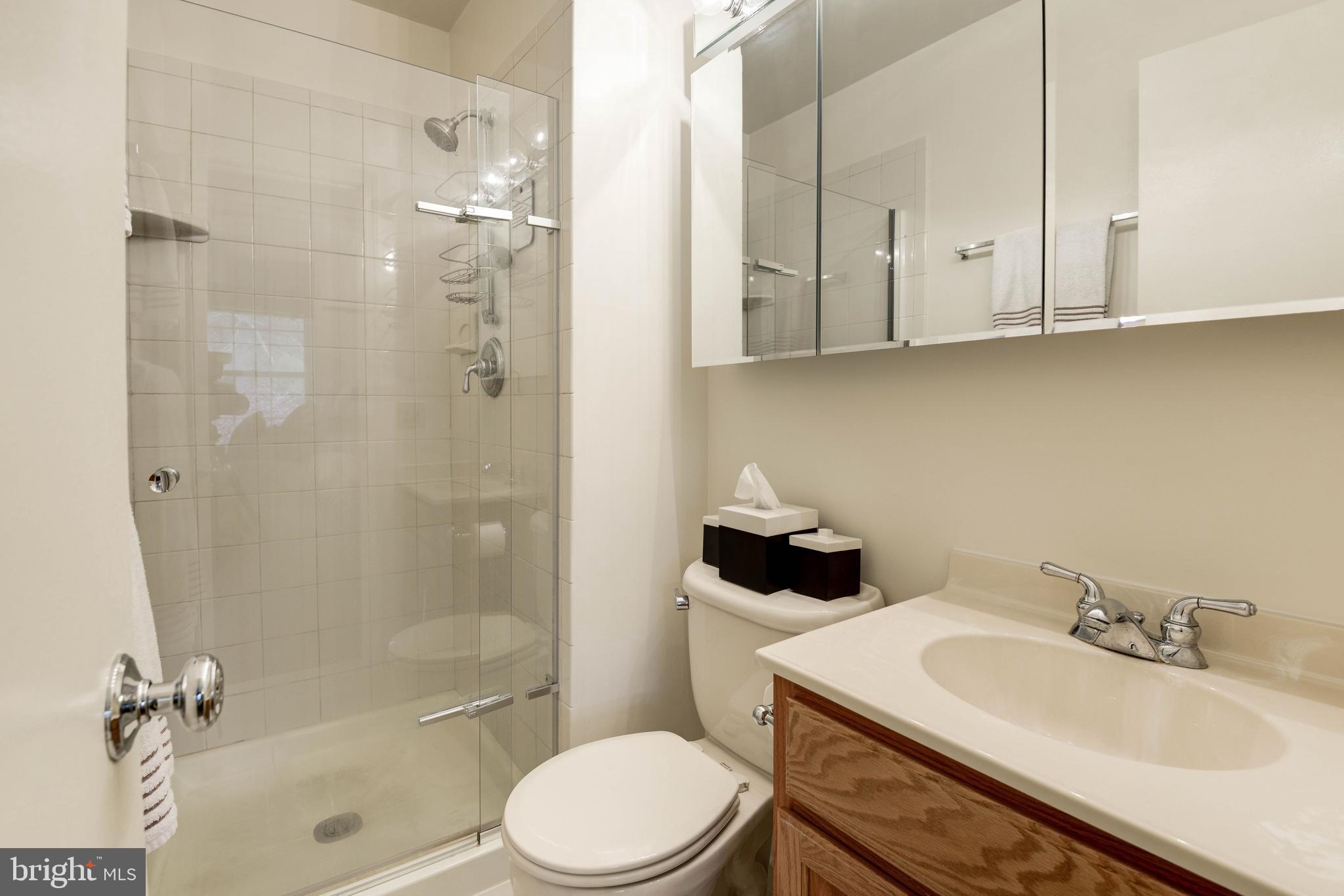 2080 Golf Course Drive Reston, VA 20191 - Photo 22 of 48