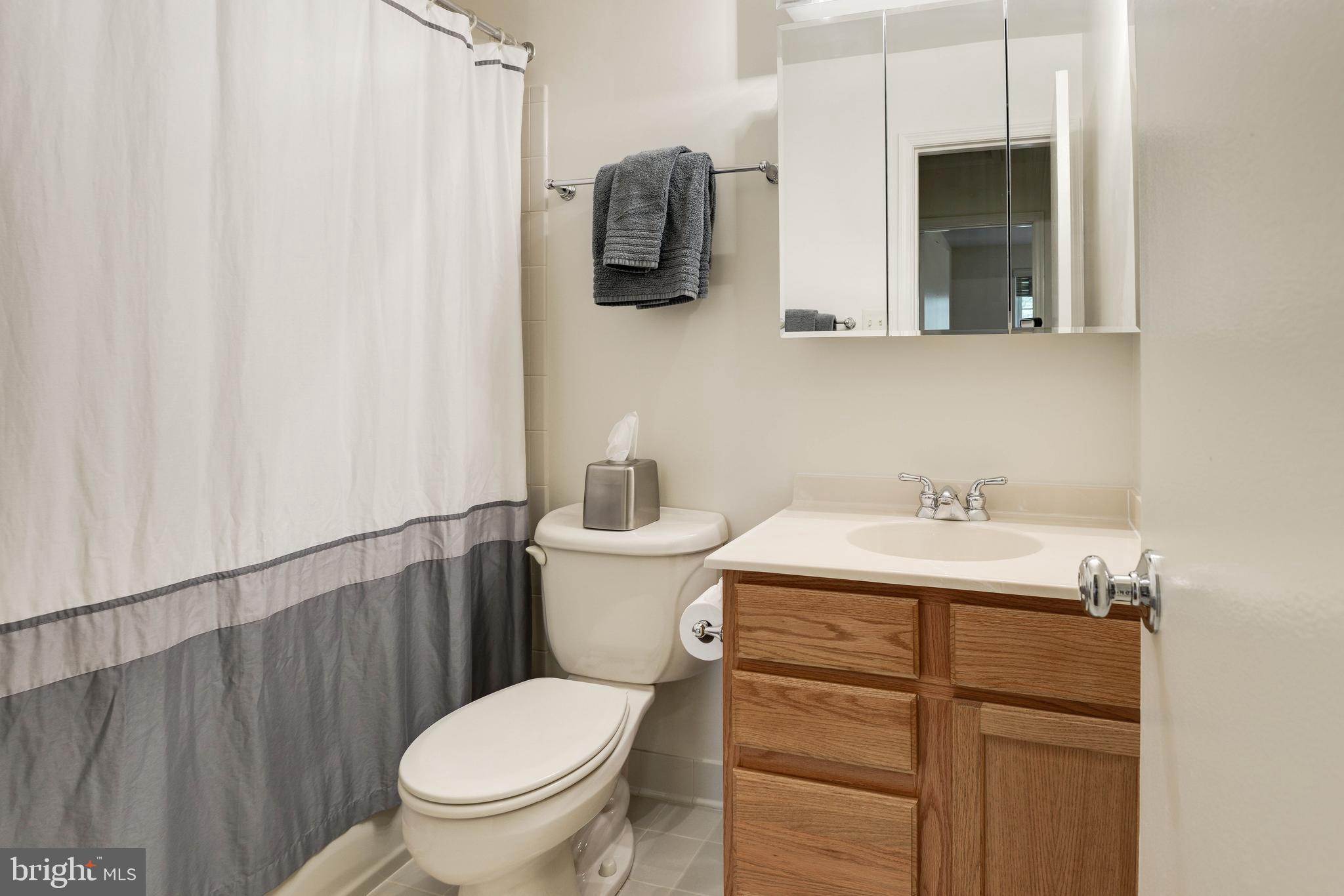 2080 Golf Course Drive Reston, VA 20191 - Photo 25 of 48