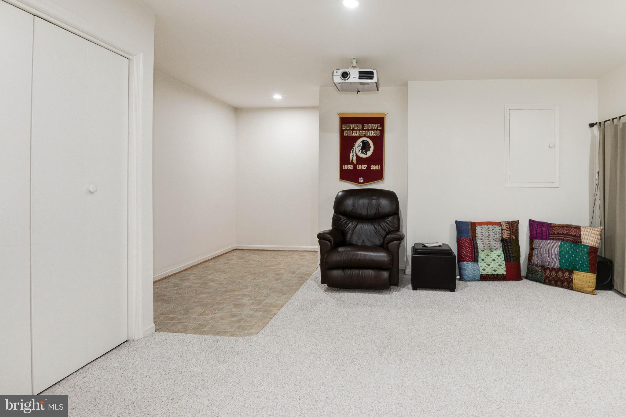 2080 Golf Course Drive Reston, VA 20191 - Photo 30 of 48