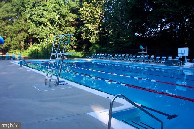 2080 Golf Course Drive Reston, VA 20191 - Photo 40 of 48