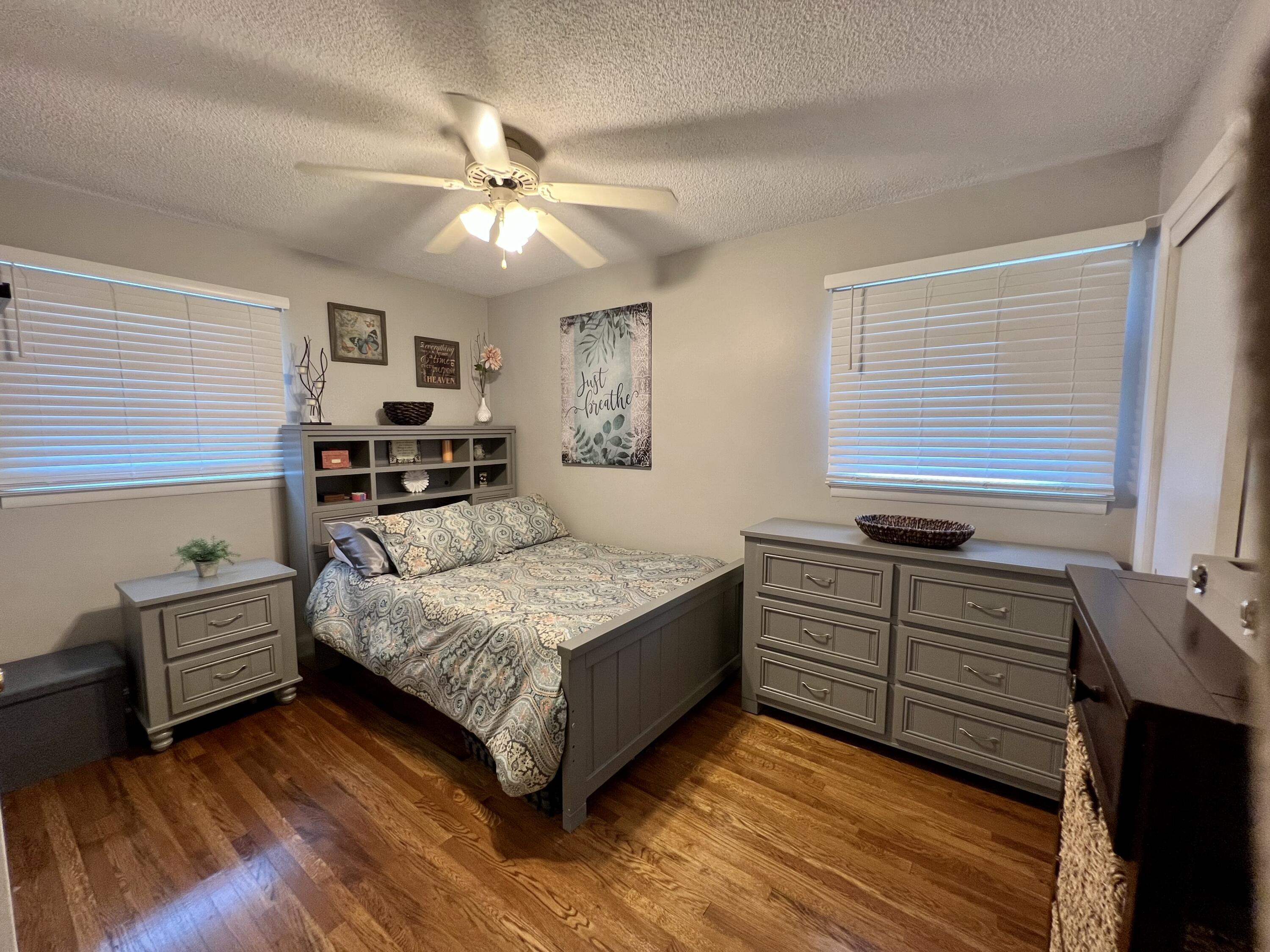 705 Cedar Valley Road Bristol, TN 37620 - Photo 16 of 39 IMG_3505