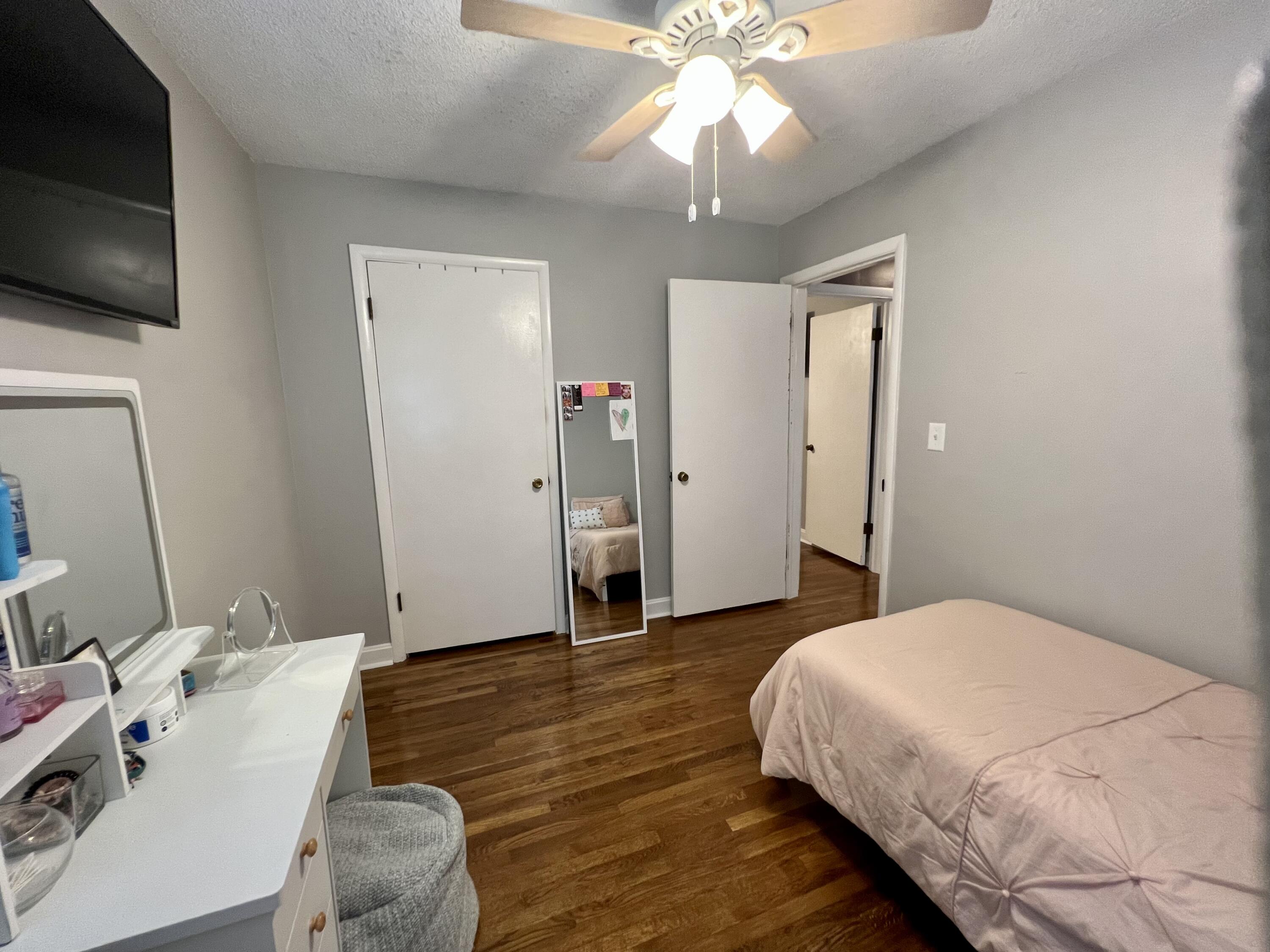 705 Cedar Valley Road Bristol, TN 37620 - Photo 19 of 39 IMG_3511