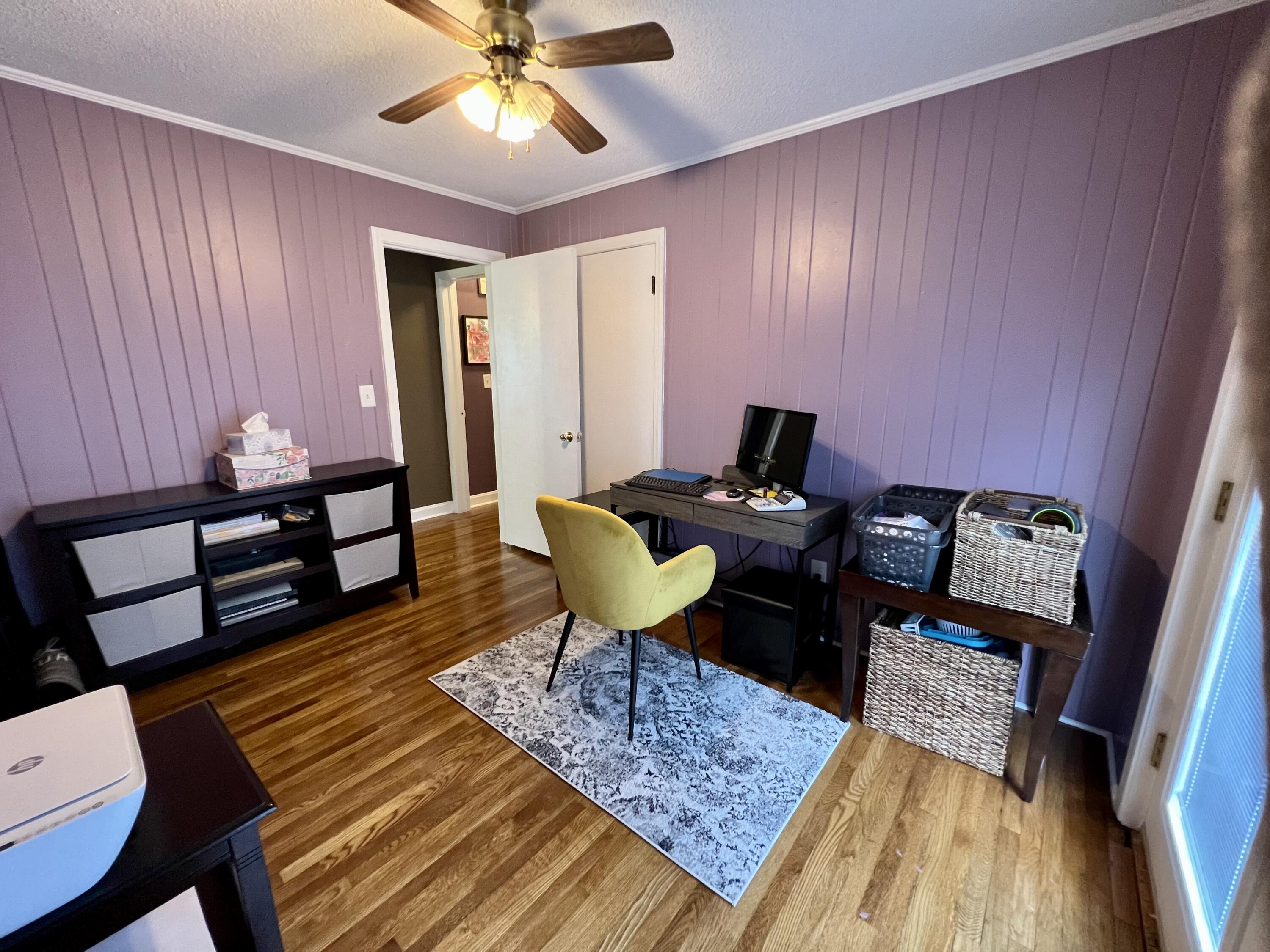 705 Cedar Valley Road Bristol, TN 37620 - Photo 21 of 39 IMG_3504